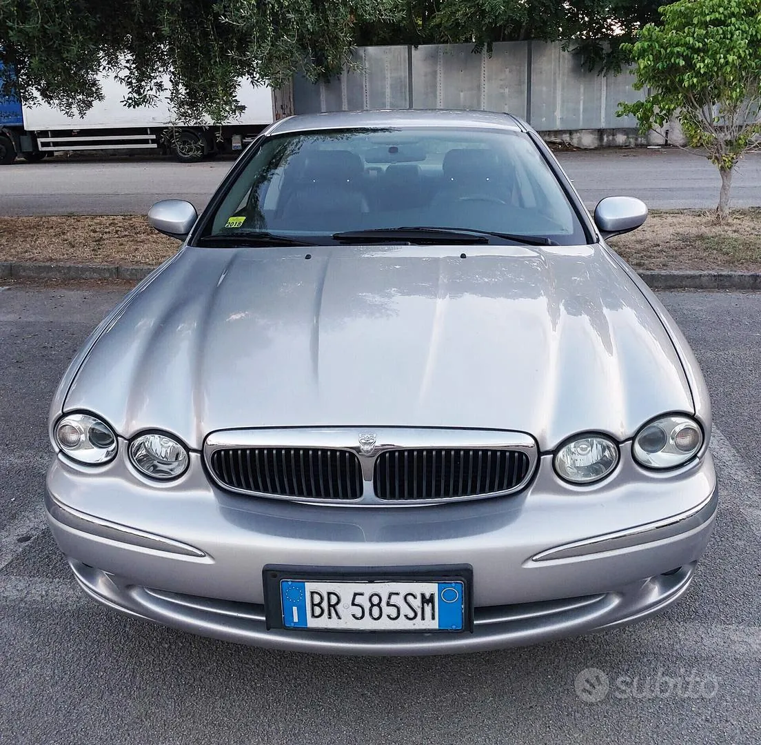 Jaguar X-Type 2001 photo 2