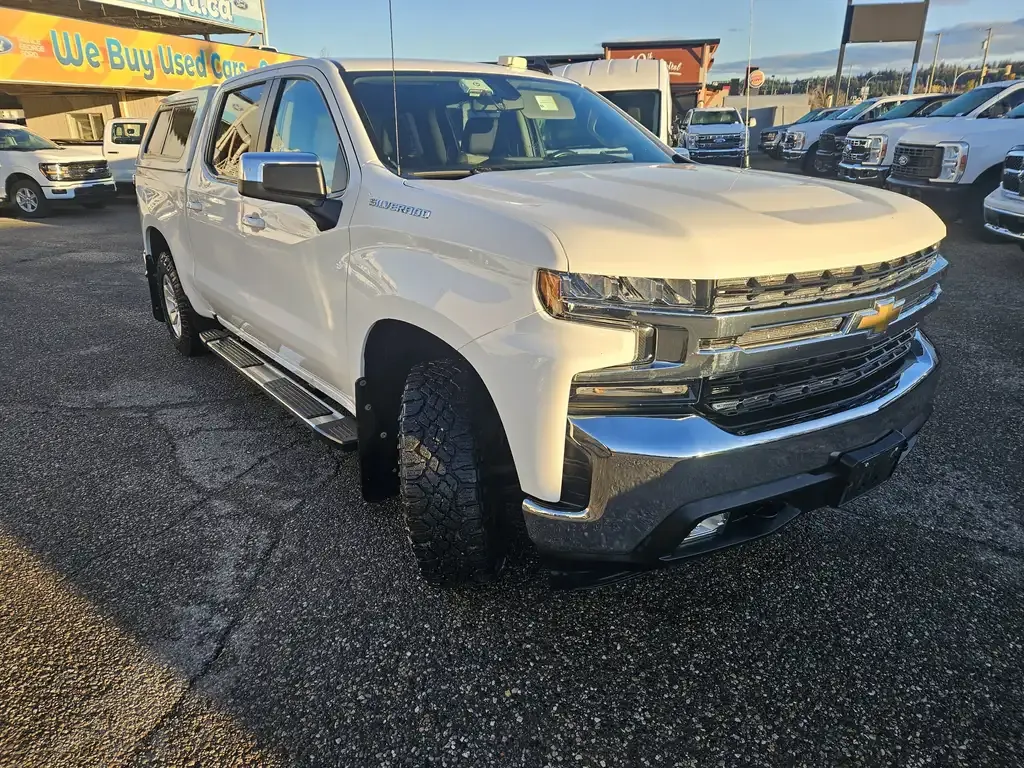 Chevrolet Silverado 1500 2021 photo 3