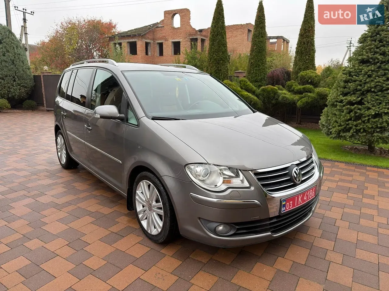 Volkswagen Touran