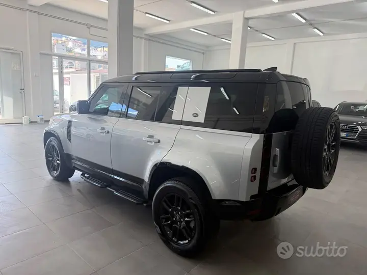 Land Rover Defender 2023 photo 4