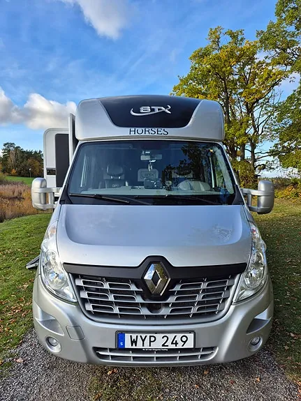 Renault Master 2014 photo 3