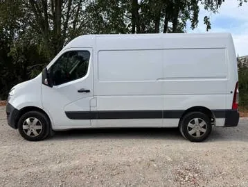 Nissan Interstar