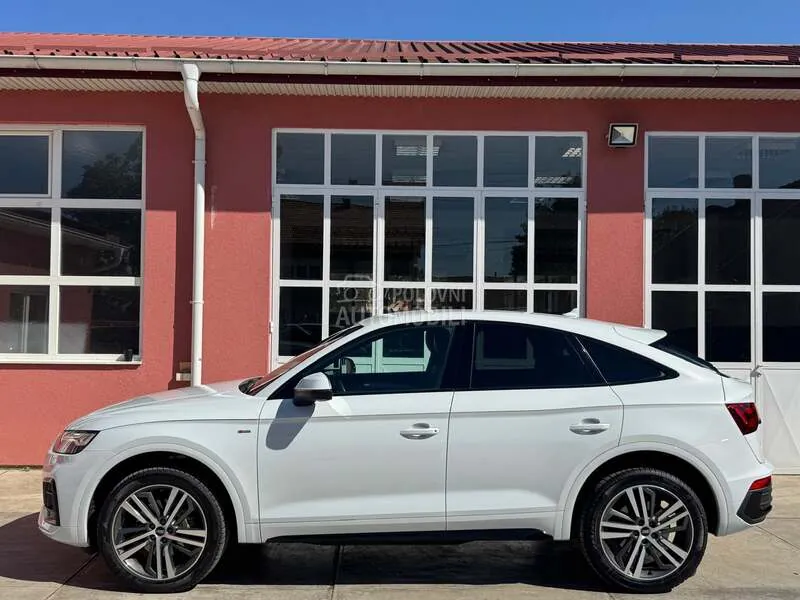 Audi Q5 2022 photo 2