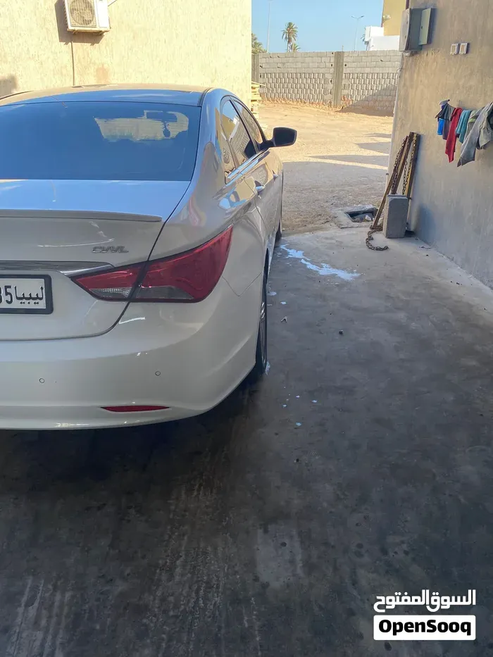 Hyundai Sonata 2013 photo 3