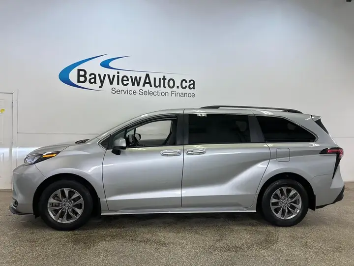 Toyota Sienna 2024 photo 4