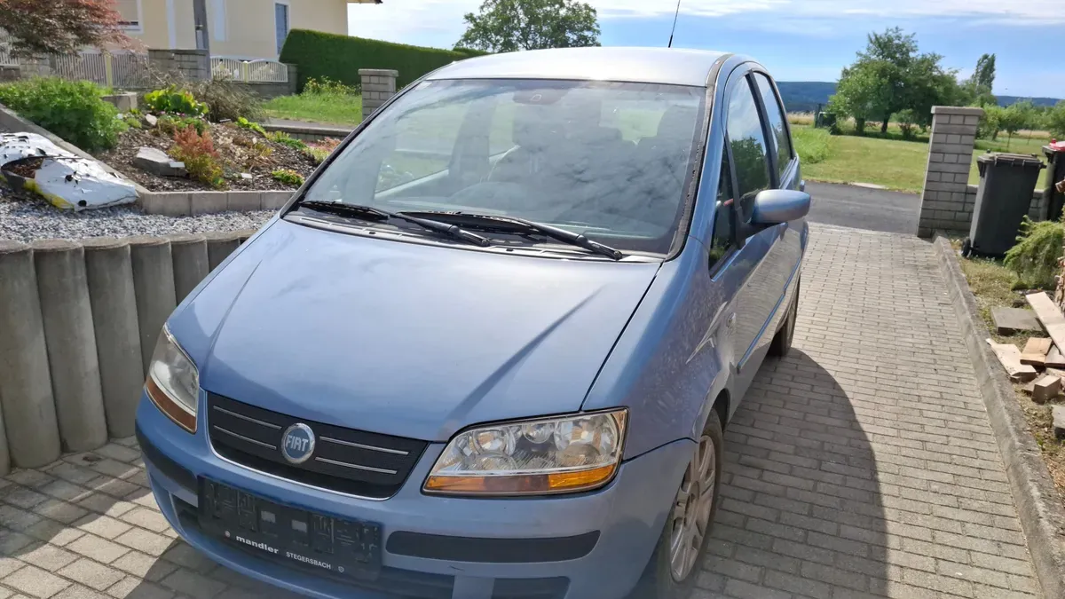 Fiat Idea 2004 photo 3