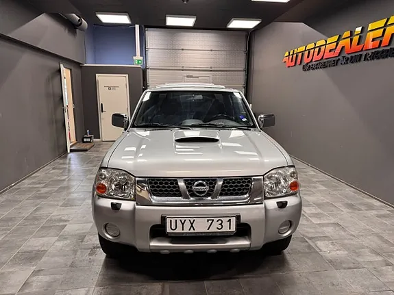 Nissan Navara 2004 photo 5
