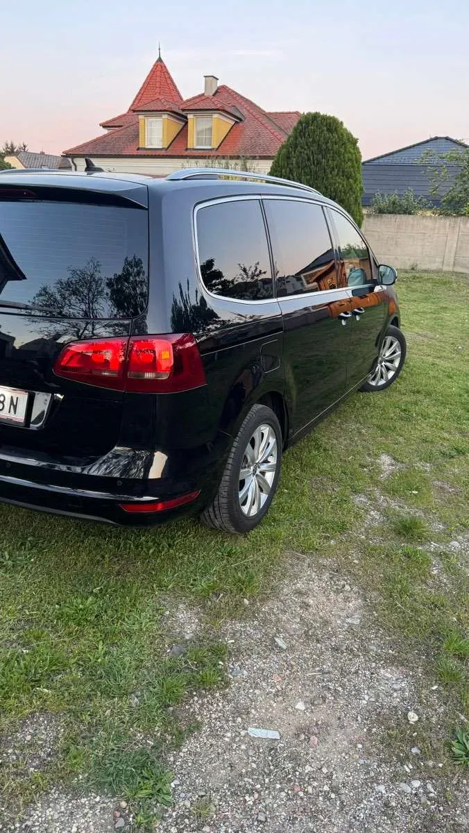 Volkswagen Sharan 2011 photo 3