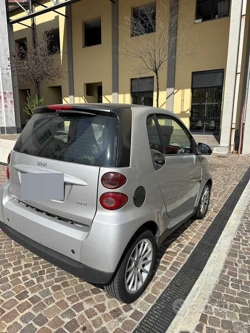 Smart Fortwo 2010 photo 3