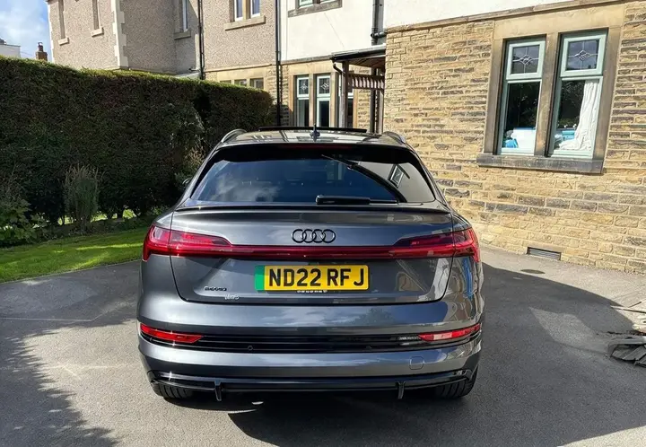Audi E-Tron 2022 photo 4
