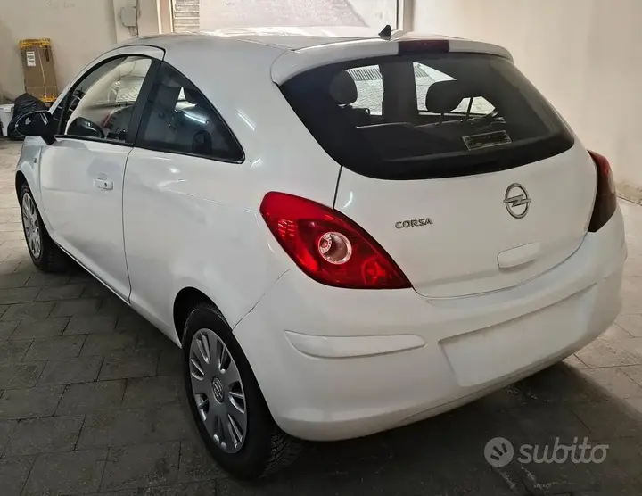 Opel Corsa 2012 photo 5