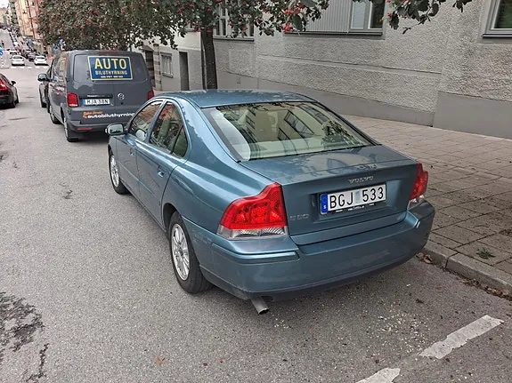 Volvo S60 2008 photo 3