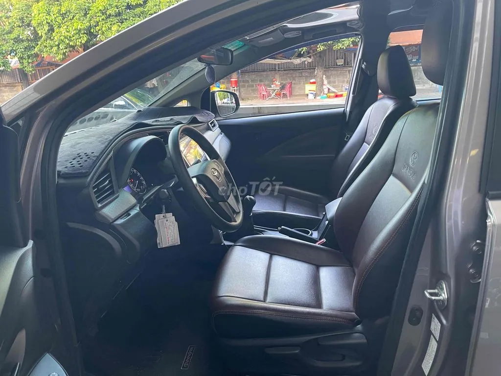 Toyota Innova 2022 photo 5