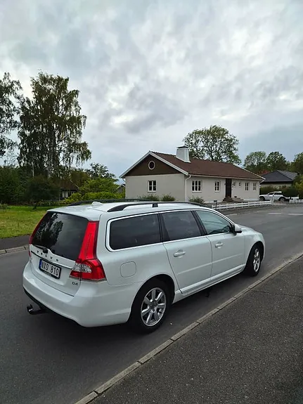 Volvo V70 2014 photo 4