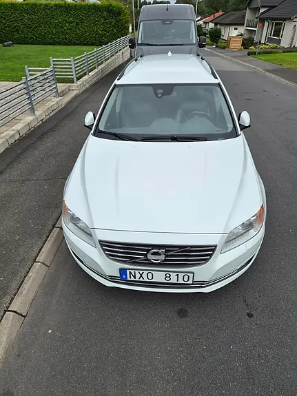 Volvo V70 2014 photo 3
