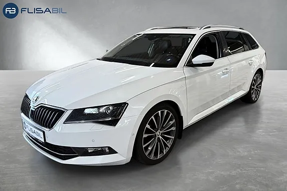 Skoda Superb 2016 photo 2