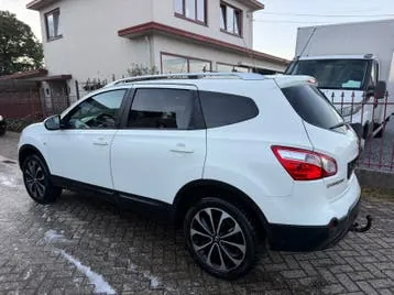 Nissan Qashqai 2011 photo 3
