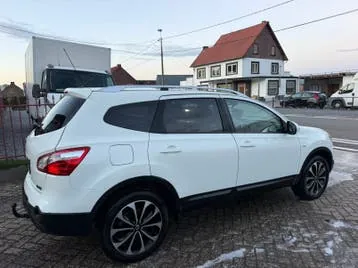 Nissan Qashqai 2011 photo 2
