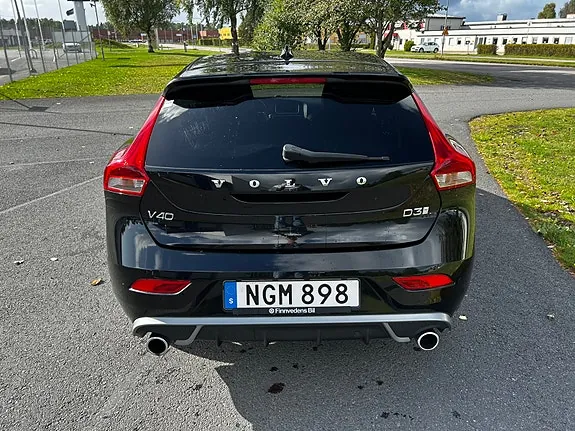 Volvo V40 2018 photo 4