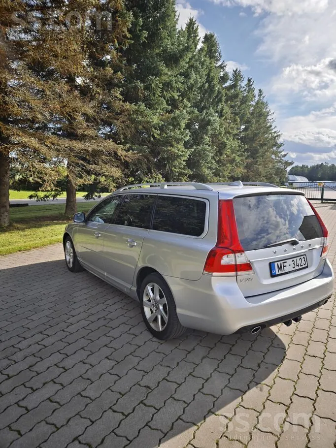 Volvo V70 2014 photo 4