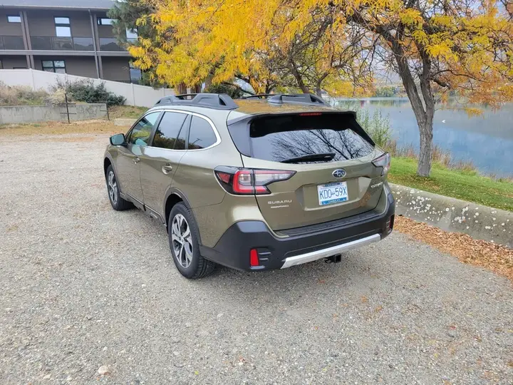 Subaru Outback 2020 photo 2