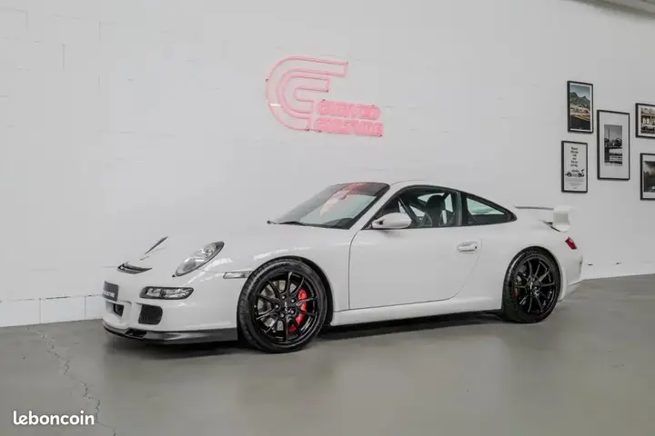 Porsche 911 2007 photo 2