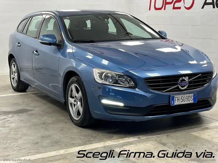 Volvo V60 2017 photo 2