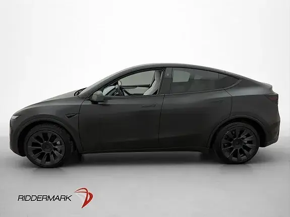 Tesla Model Y 2025 photo 5