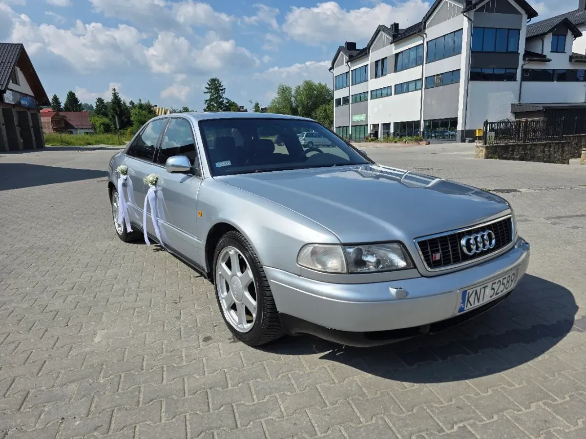 Audi A8 1997 photo 2
