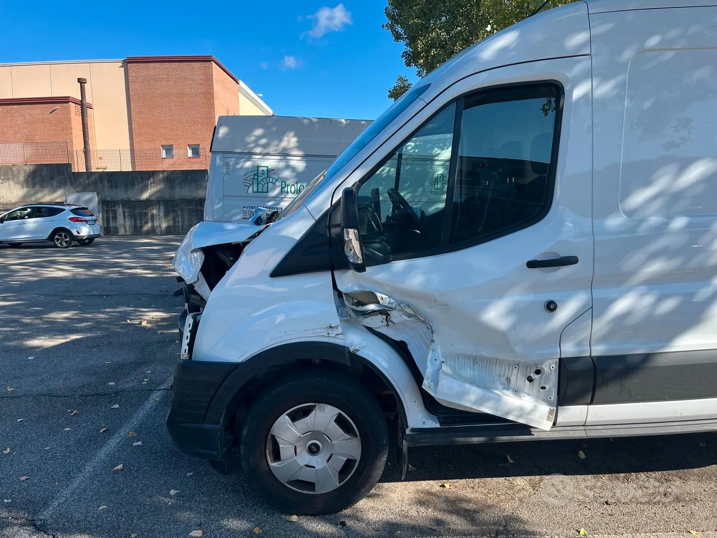 Ford Transit 2025 photo 4