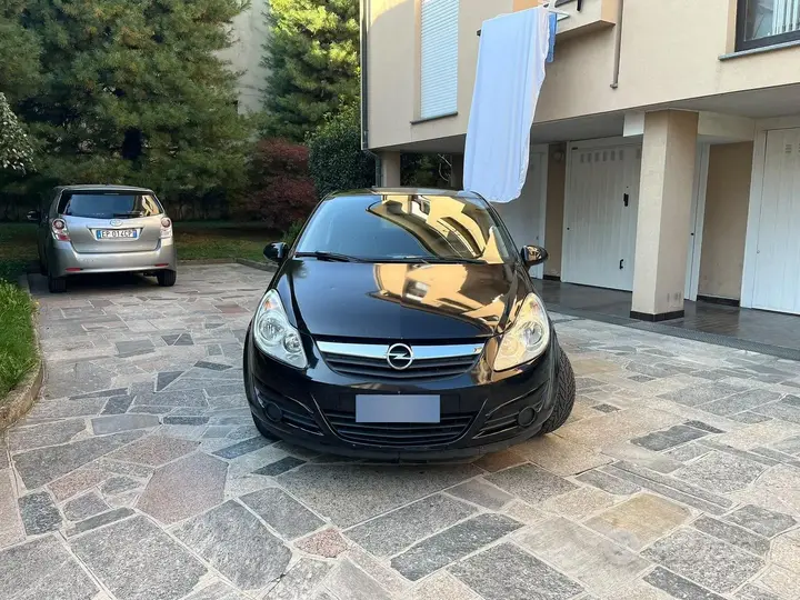 Opel Corsa 2009 photo 3