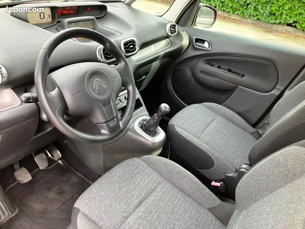 Citroen C3 Picasso 2017 photo 3