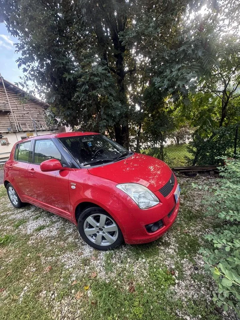 Suzuki Swift 2007 photo 4