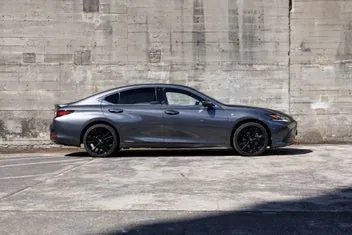 Lexus Es 300H 2022 photo 4