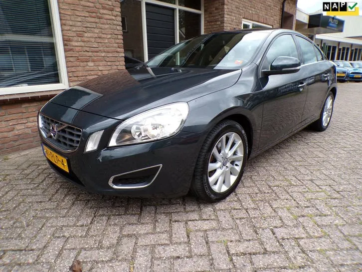 Volvo S60