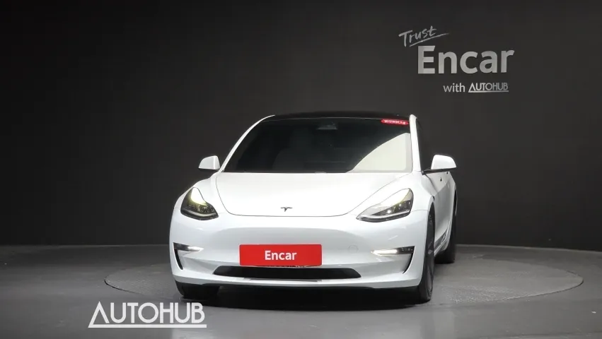 Tesla Model 3 2021 photo 3