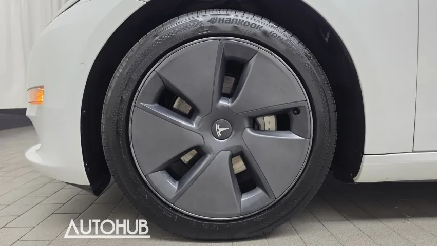 Tesla Model 3 2021 photo 5