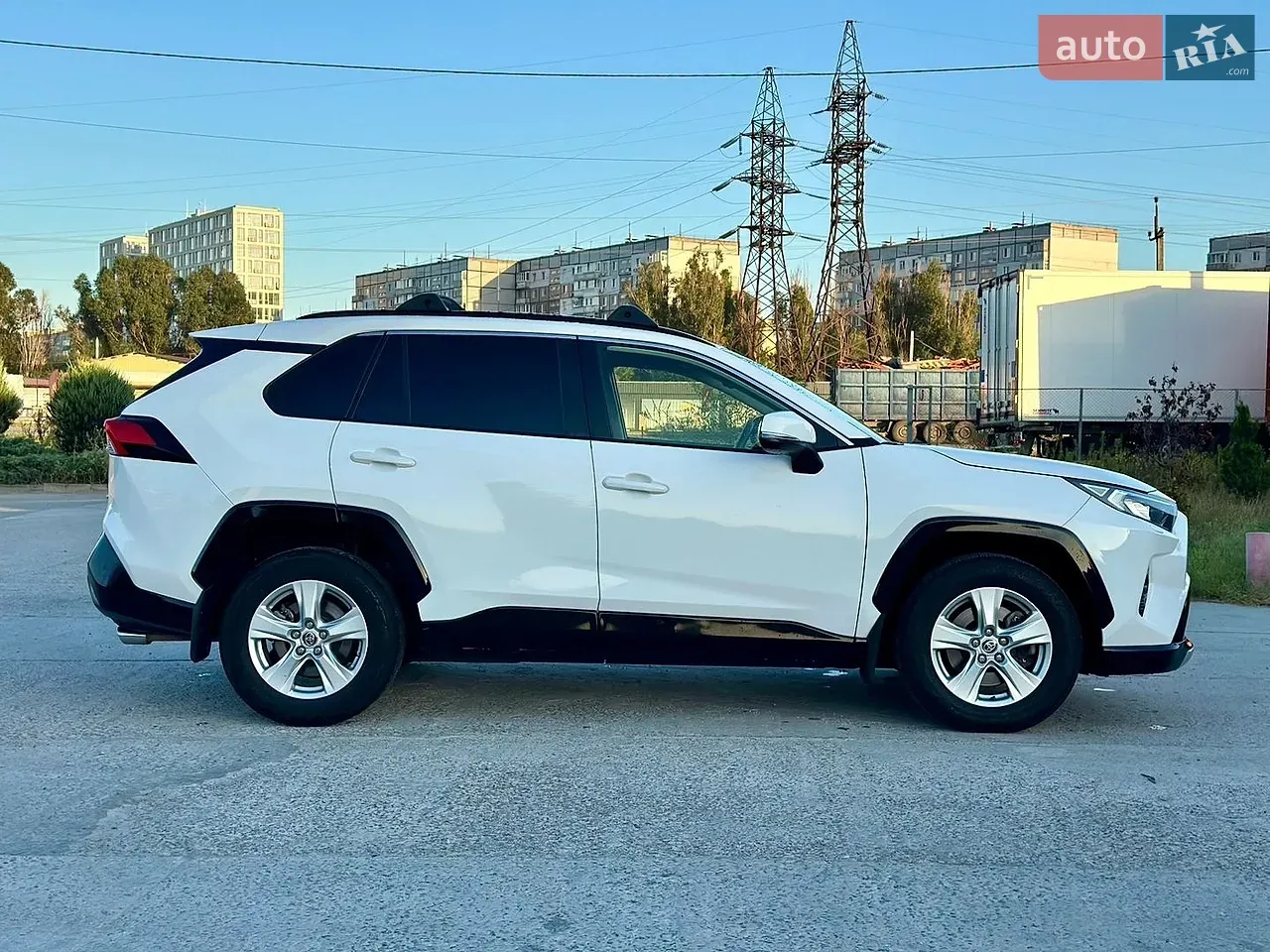 Toyota Rav4 2020 photo 4