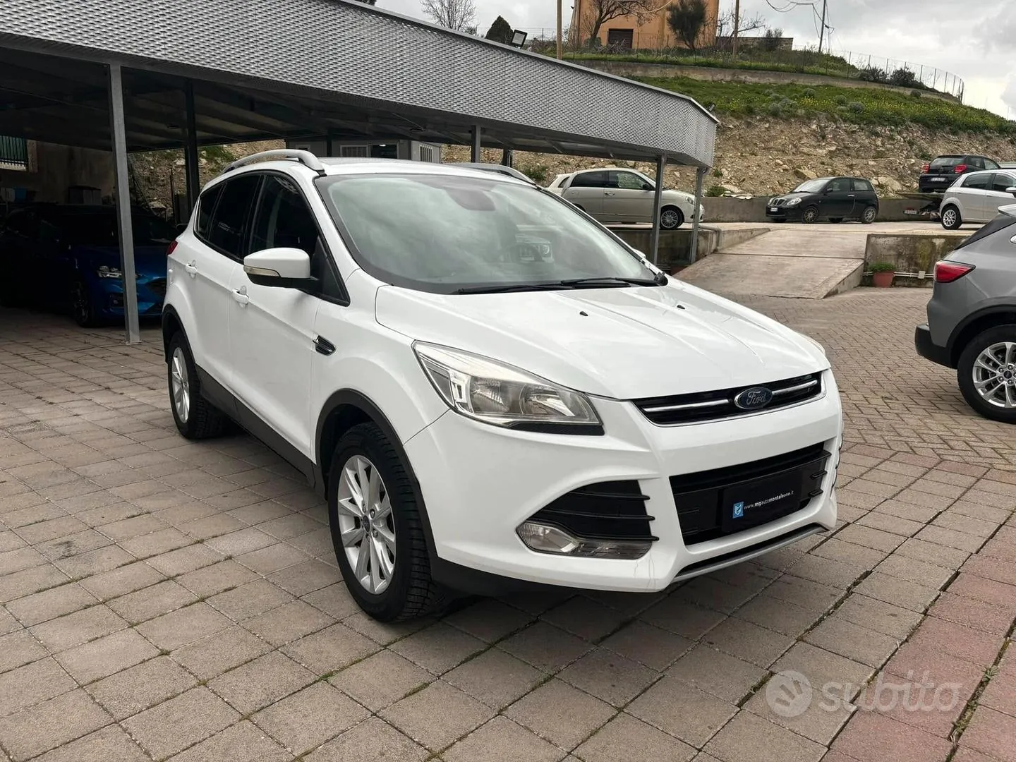 Ford Kuga 2016 photo 2