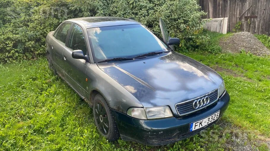 Audi A4 1994 photo 3