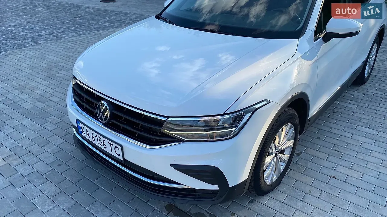 Volkswagen Tiguan 2021 photo 2