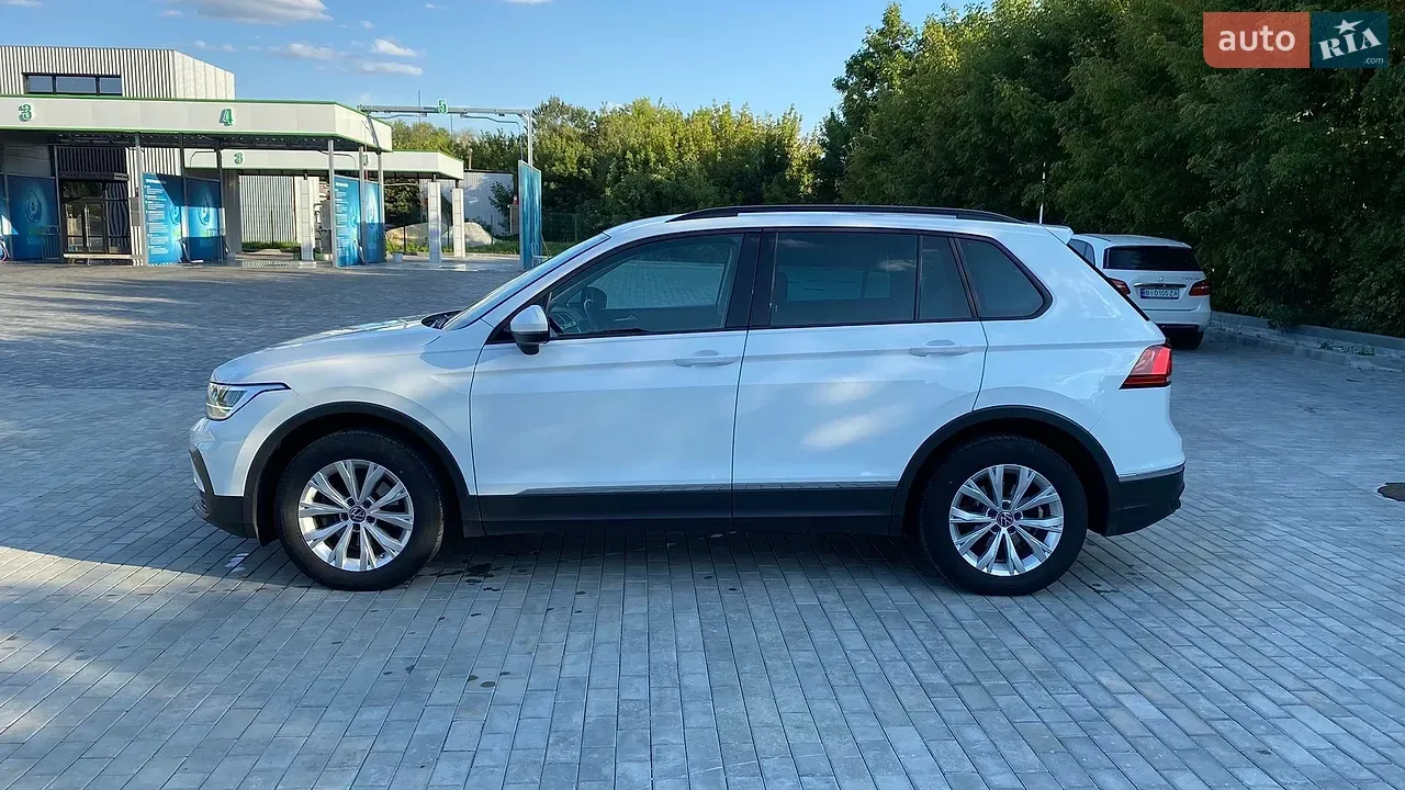 Volkswagen Tiguan 2021 photo 3