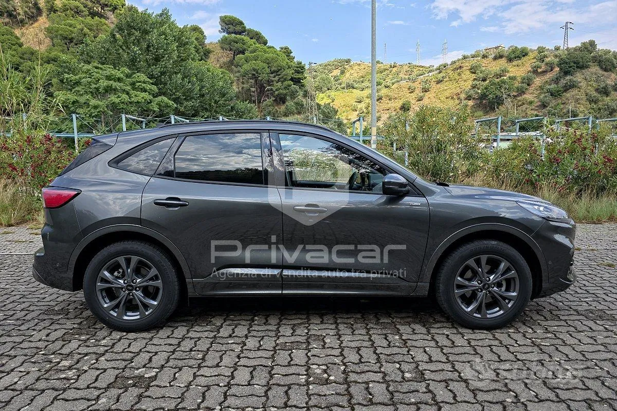 Ford Kuga 2023 photo 4