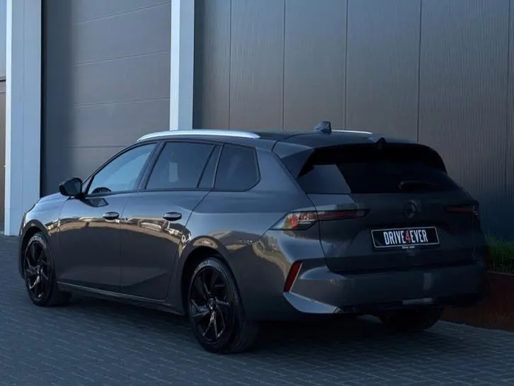 Opel Astra 2024 photo 3