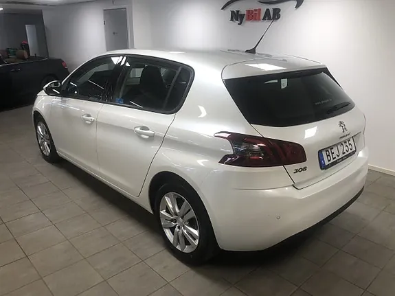 Peugeot 308 2018 photo 2