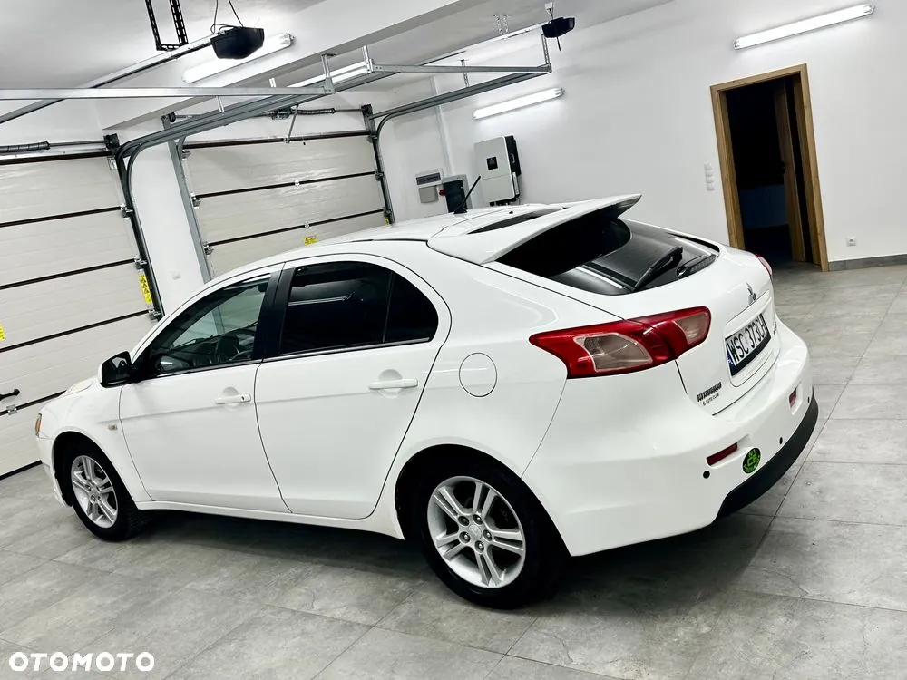 Mitsubishi Lancer 2011 photo 5