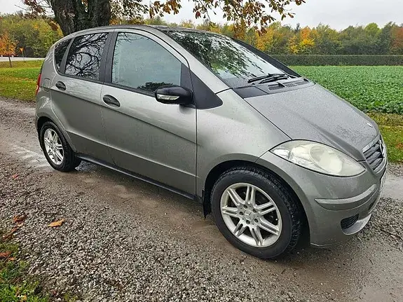 Mercedes-Benz A 180