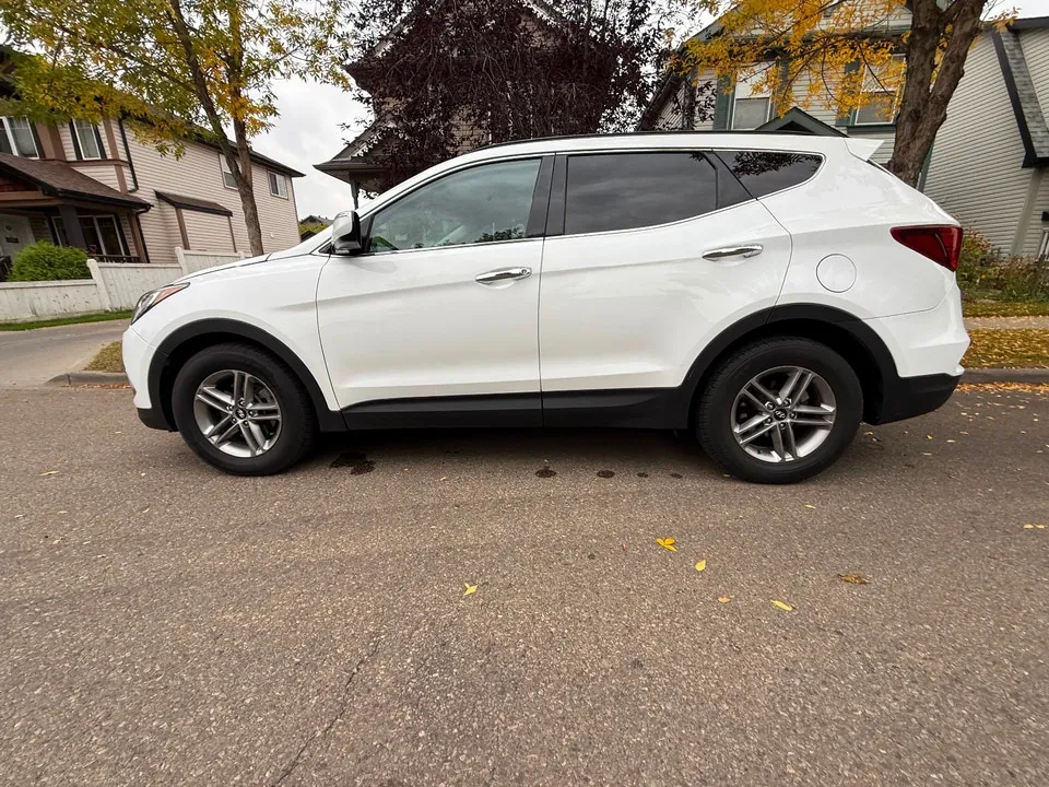 Hyundai Santa Fe 2018 photo 3