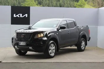 Nissan Navara 2021 photo 3