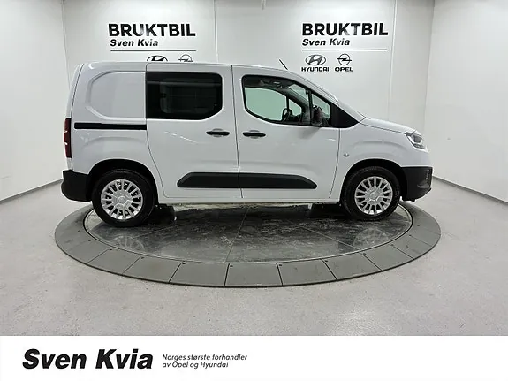 Toyota Proace City 2023 photo 4
